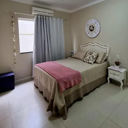 Apartamentos Proximo A Praia Bombinhas Room photo